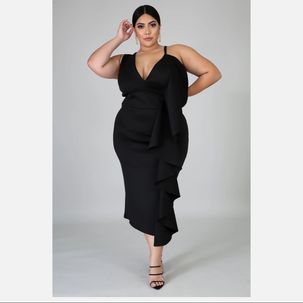 Plus Size Diva Ruffle Dress
